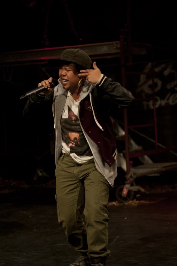 Kim Villagante as Jewel